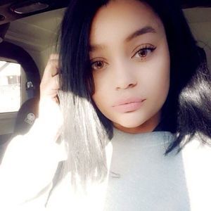 Meet your Posher, Keira